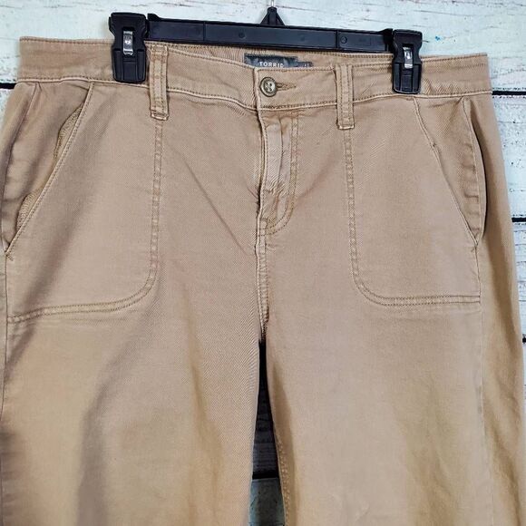 Torrid Tan Cropped Pants - Picture 2 of 7